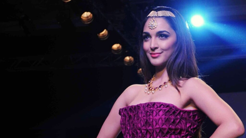 Kiara Advani HD Wallpaper