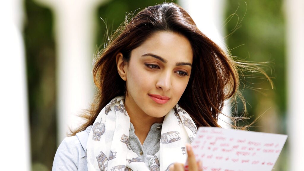 Kiara Advani HD Wallpaper